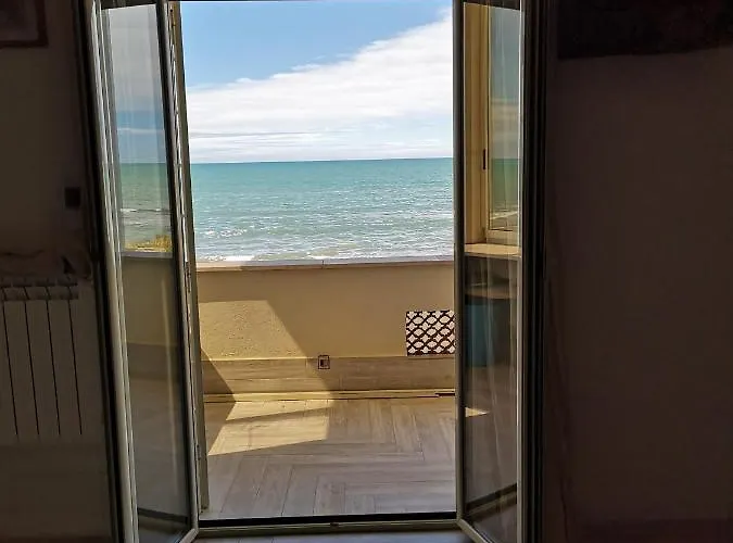 La Duna Bed and Breakfast 3*